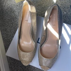ALDO gold Special occasion pumps